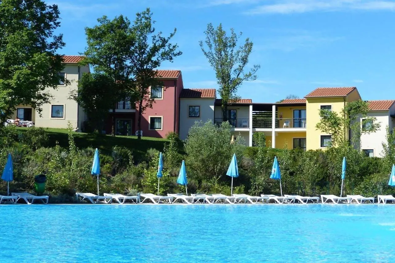 Belvedere Village Peschiera del Garda 0*,  Itálie