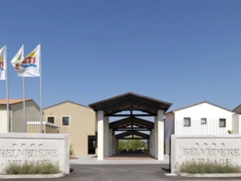 Belvedere Village Peschiera del Garda Apartmán